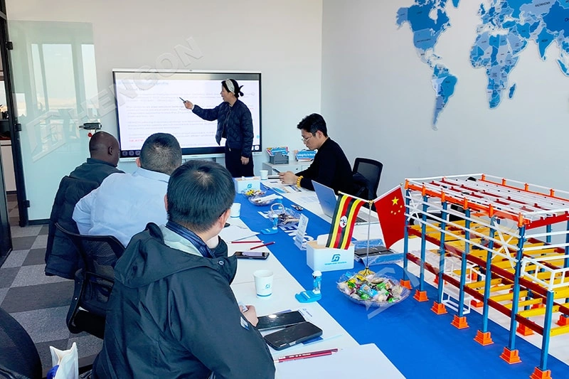 Cliente De Uganda Confirma El Diseño De La Fábrica De Papel Higienico Con Hengon